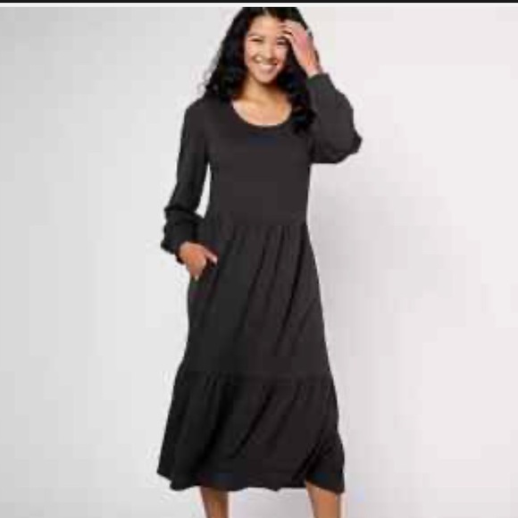 Canyon Retreat Dresses & Skirts - Canyon Retreat Black Long Sleeve Dress NWT size: 1X retail $48